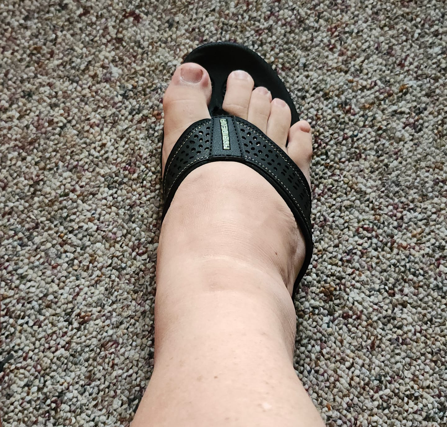 Customer photo review of Ramble Lite - Wide Toe Slippers