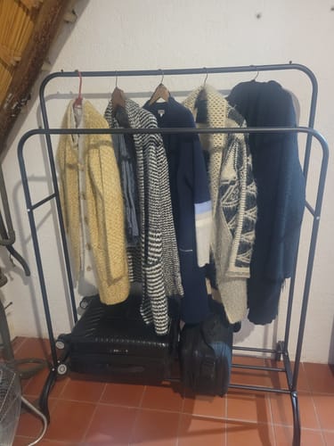 Customer photo review of Perchero de metal estilo minimalista doble Homilu