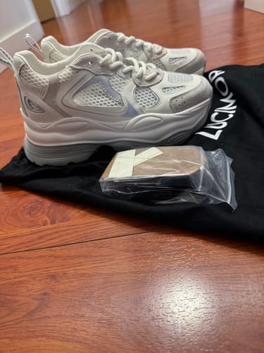 Customer photo review of Zena - 8cm (3")