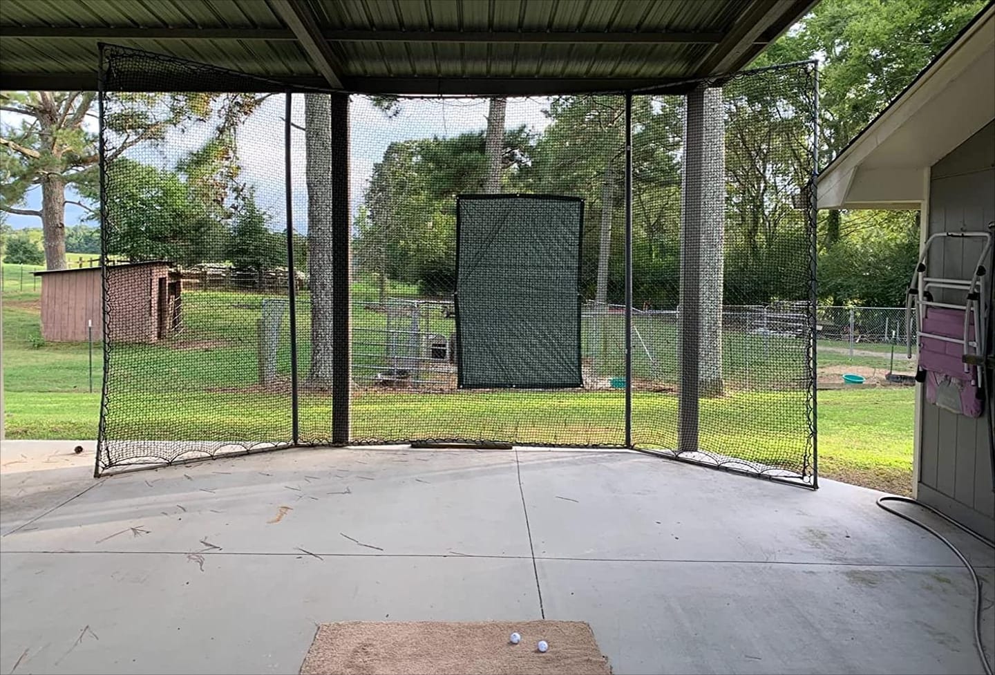 Customer photo review of White Golf Netting Material 10'x20' - Golf Hitting Net for Backyard