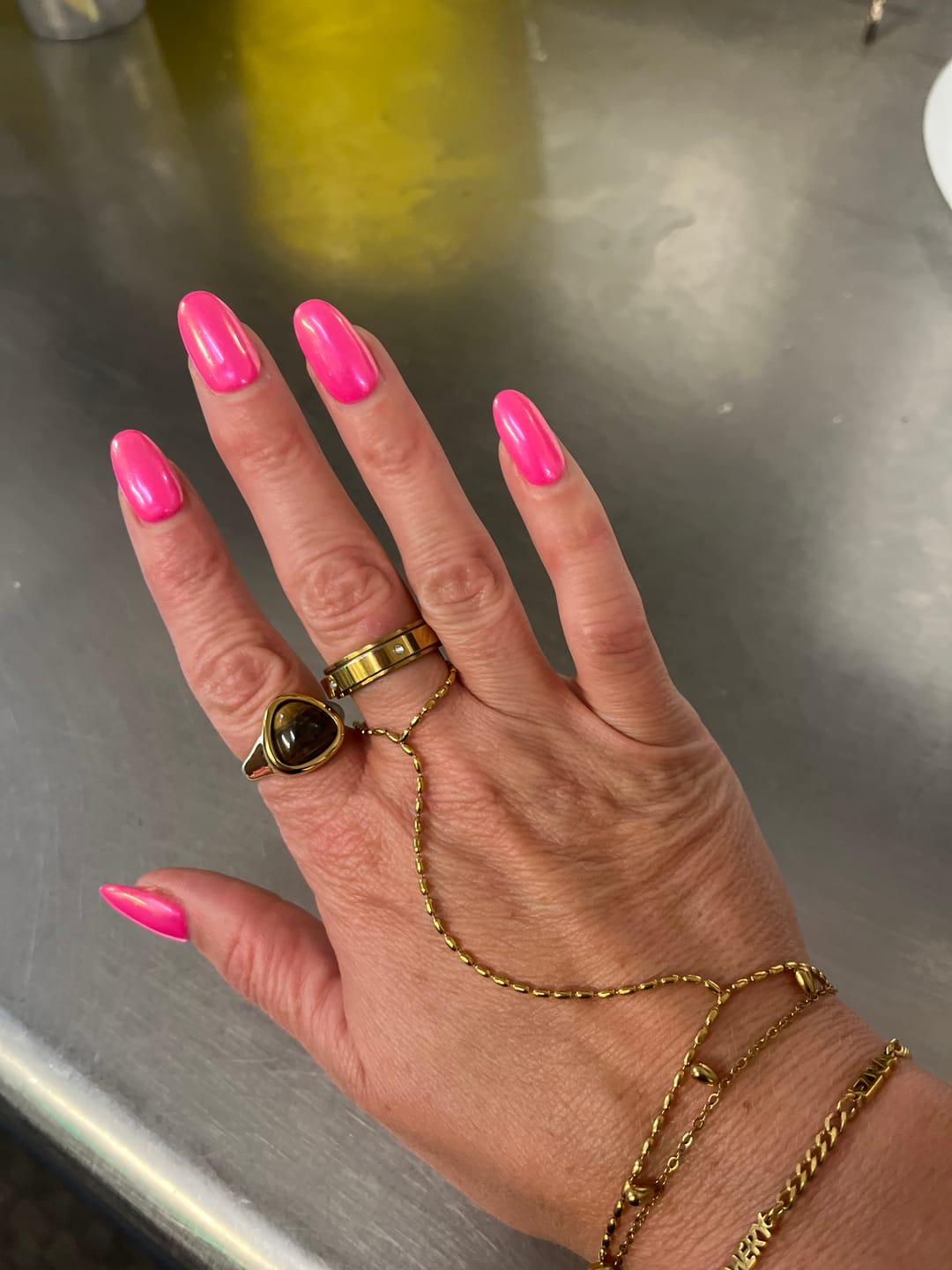Customer photo review of Alaula Gemstone Bold Ring