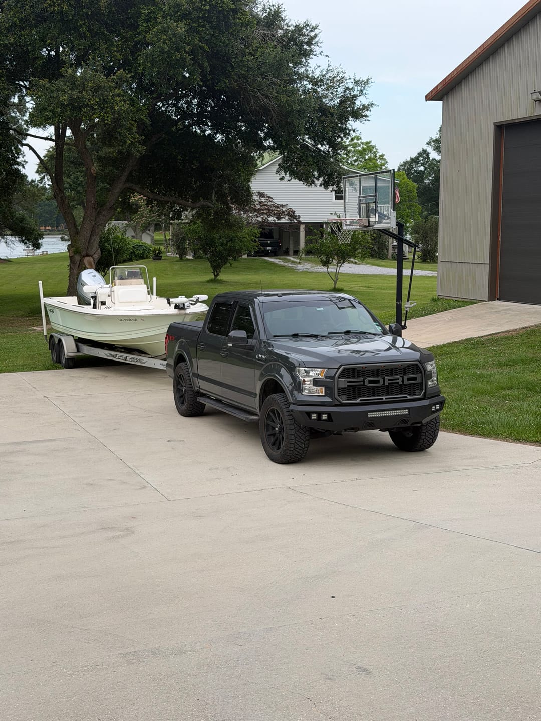 Customer photo review of Salty Hull Stainless Steel Foam Gun – Highest Quality, Quick & Easy Boat Cleaning