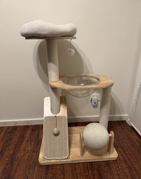 Customer photo review of 3-Tier Wooden Cat Tree with Scratching Posts & Play Features