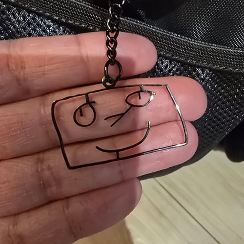 Customer photo review of 【期間限定販売4/29〜5/10】お絵描きが素敵なアクセサリーに大変身♪お絵描きアクセサリー