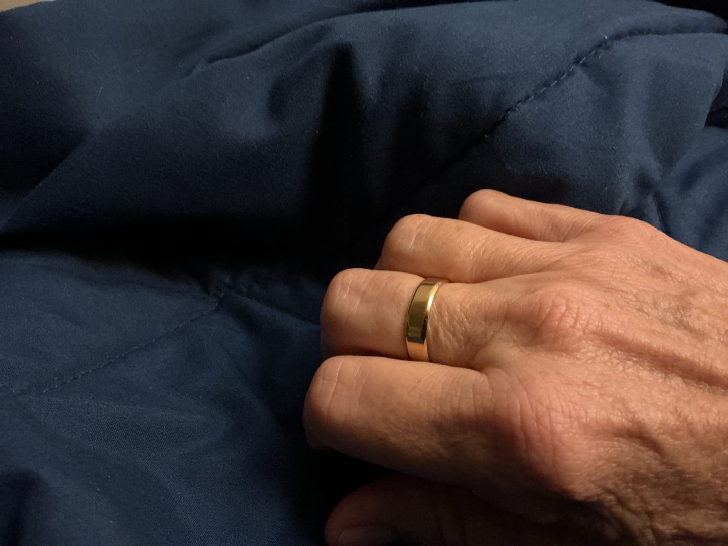 Customer photo review of Classic Unisize Ring