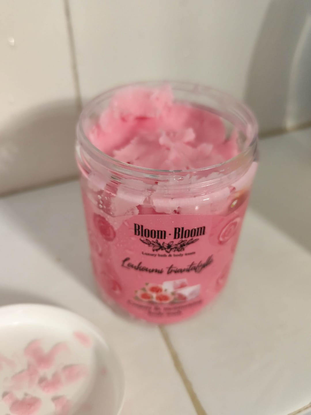 Customer photo review of Σαπουνοπαγωτό Λουκούμι-Tριαντάφυλλο