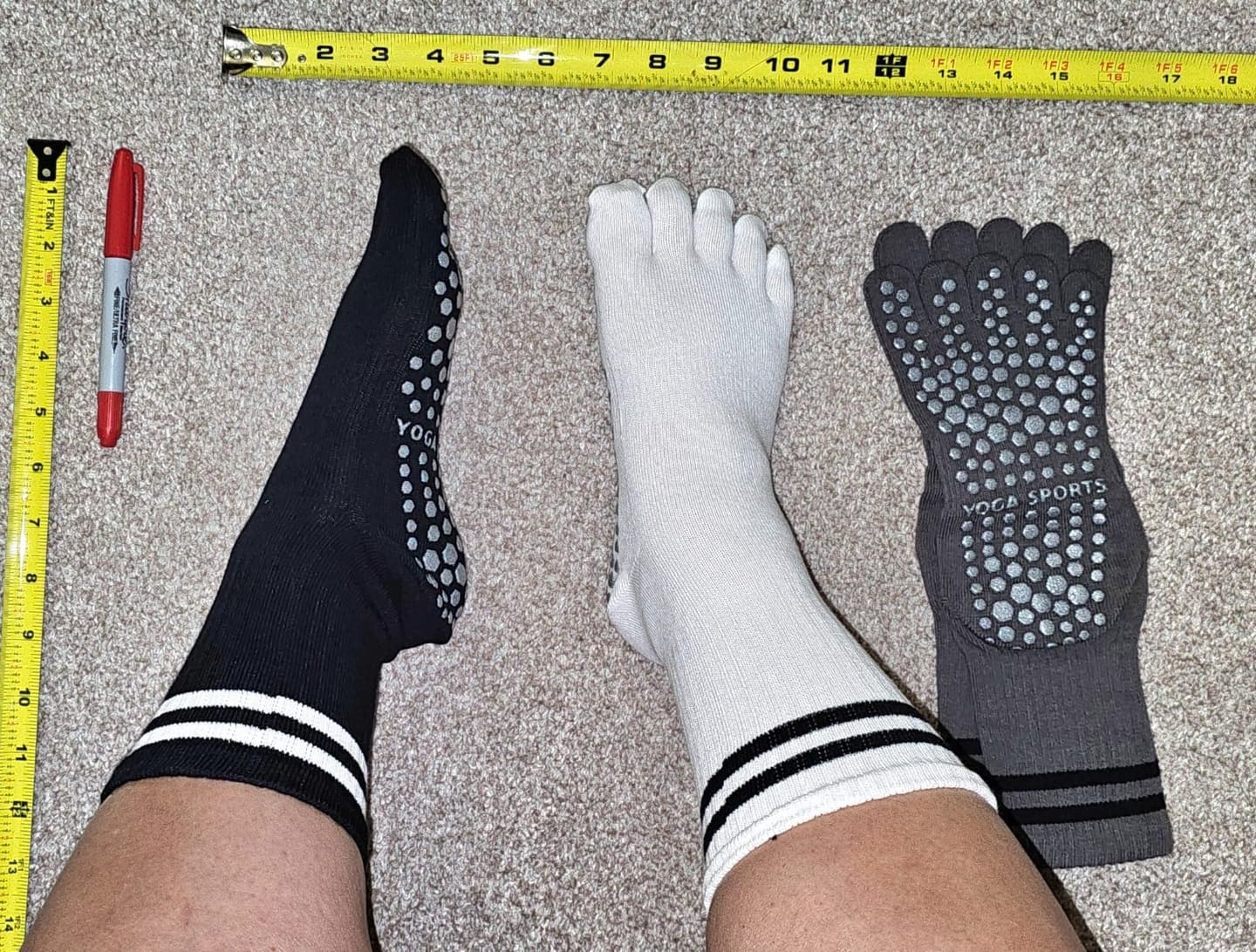 Customer photo review of Silix™ Standard Grip Socks - （3pcs）Grip harder. Stretch easier. Feel grounded.