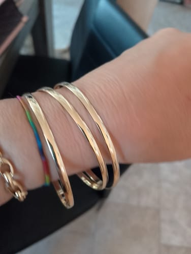 Customer photo review of Set di 3 Bracciali cerchi Dorati