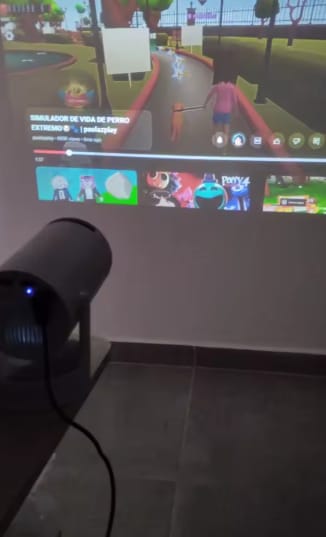 Customer photo review of Proyector 4K