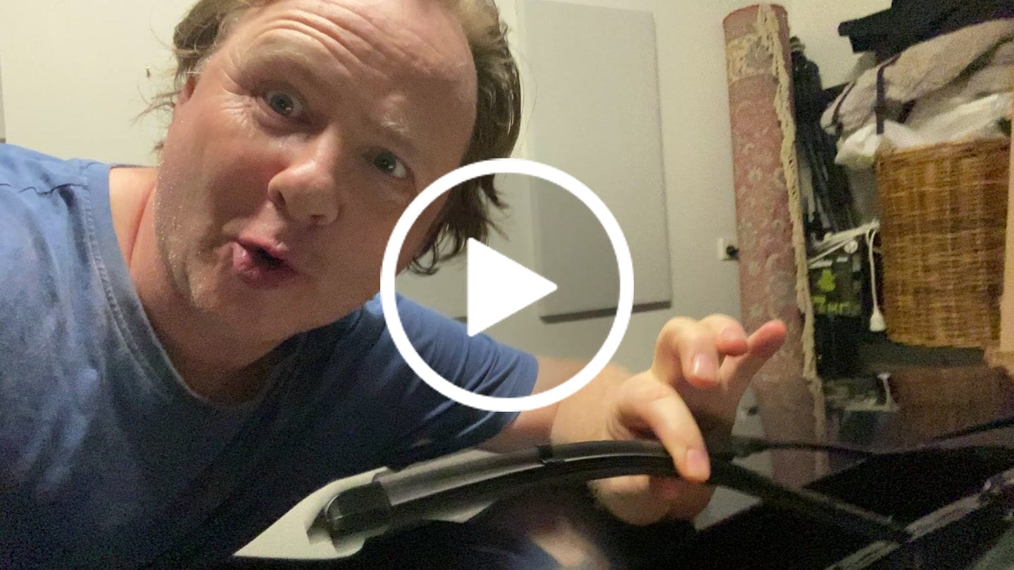 Customer video review of BMW 3 Series Wiper Blades