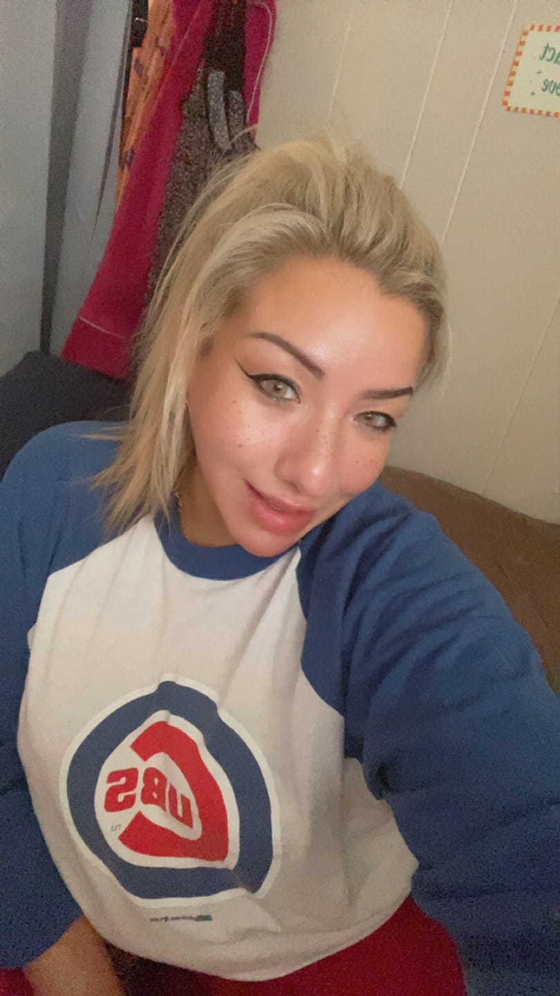 Customer photo review of Amazonia Green Prescription Colored Contact Lenses