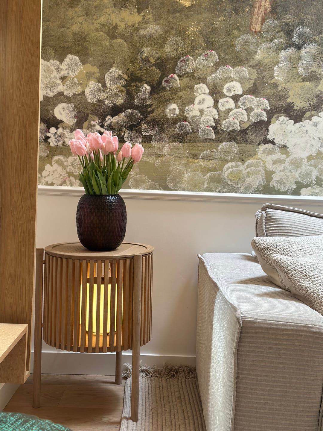 Customer photo review of Tulips - Pale Pink Long Stem