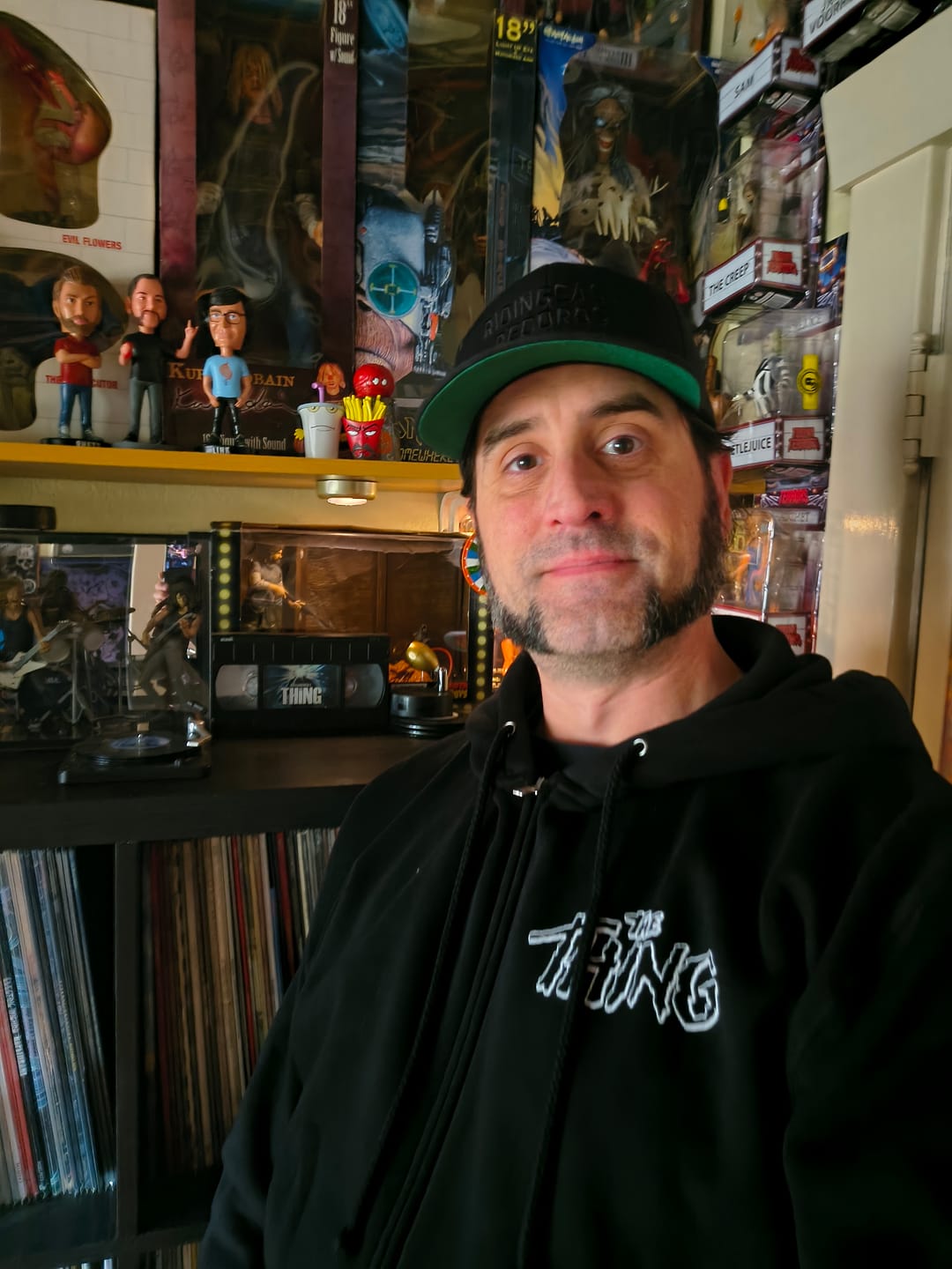 Customer photo review of THE THING: FROZEN HELL - ZIP-UP HOODIE