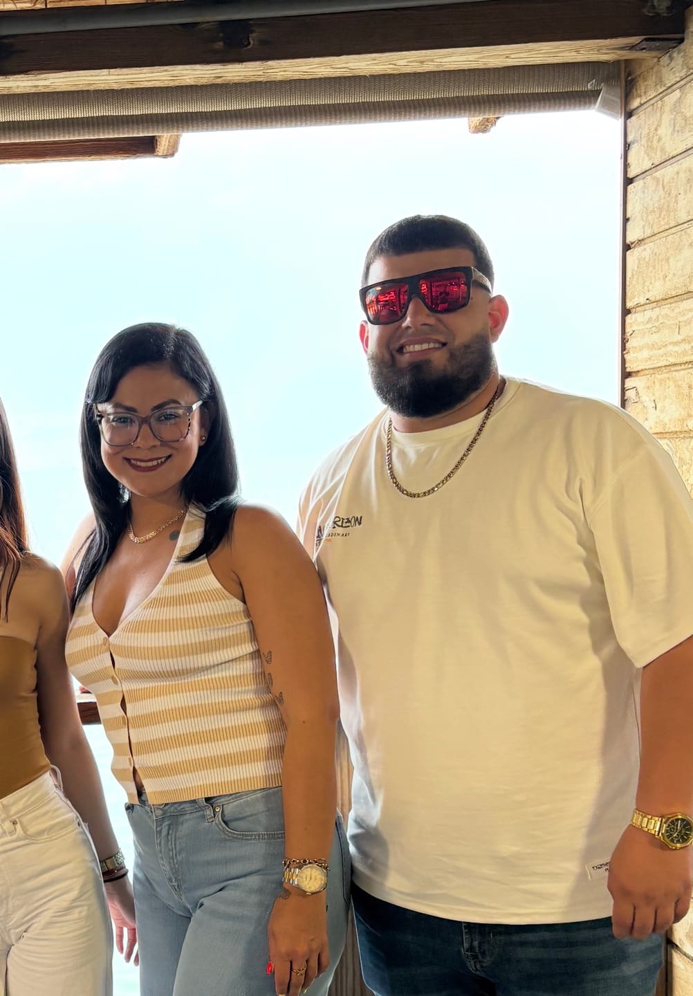 Customer photo review of Mis Raíces  Fire Red