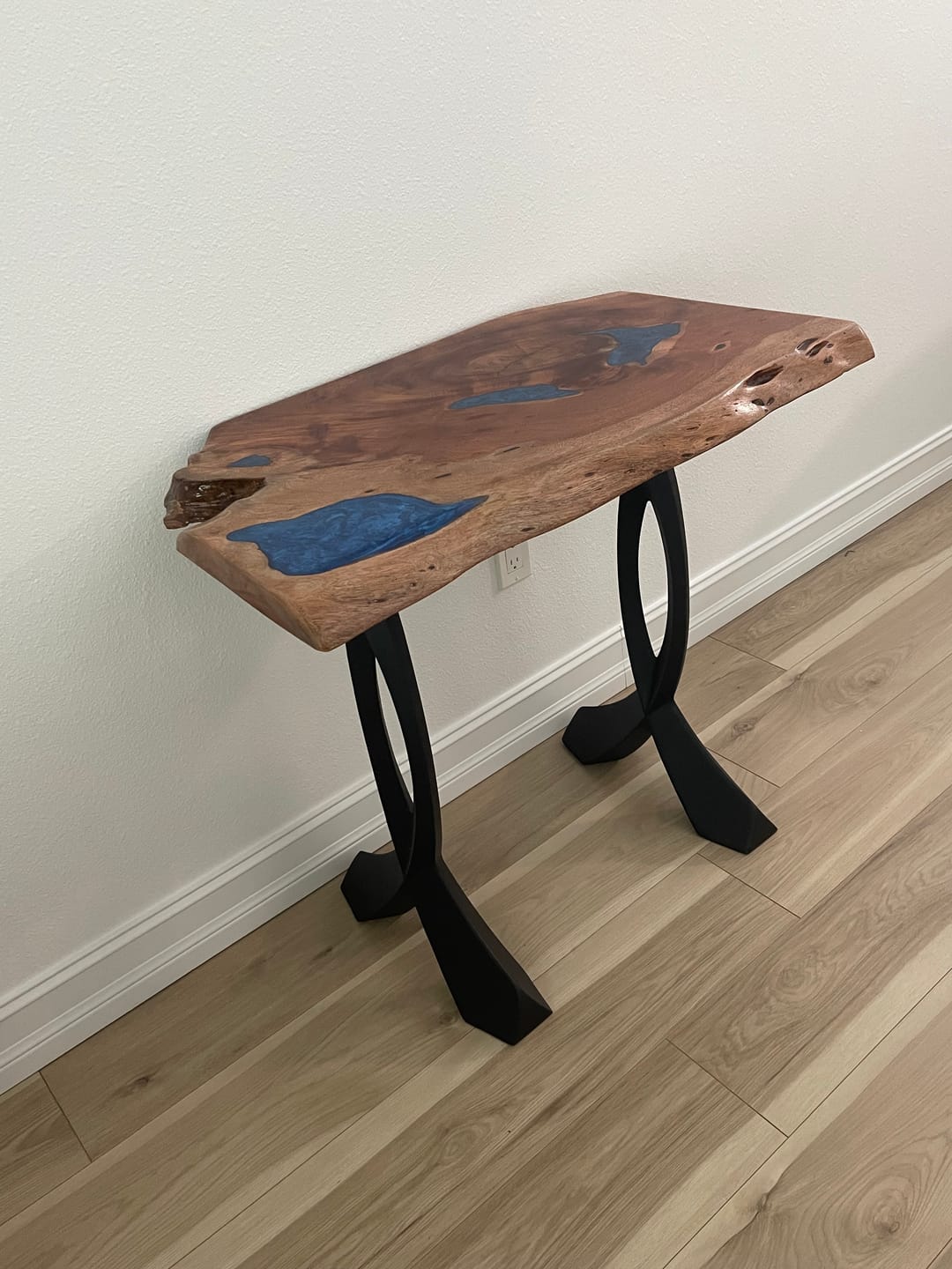 Customer photo review of Console Table Legs 207 Curva 28" H Metal Furniture for Modern Custom Style