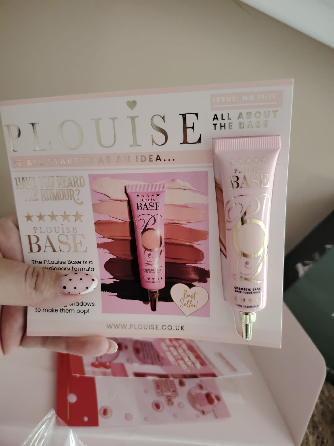 Customer photo review of Rumour Base Magazine