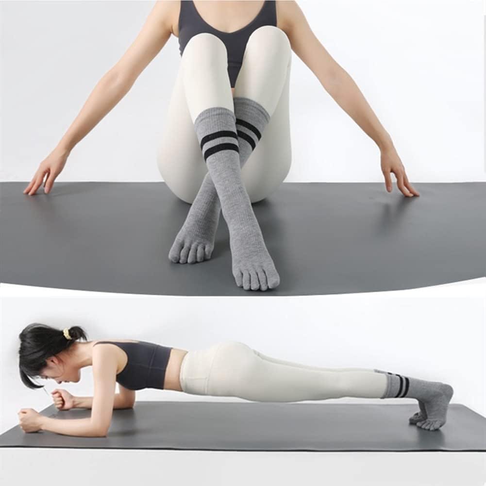 Customer photo review of Silix™ Standard Grip Socks - （3pcs）Grip harder. Stretch easier. Feel grounded.
