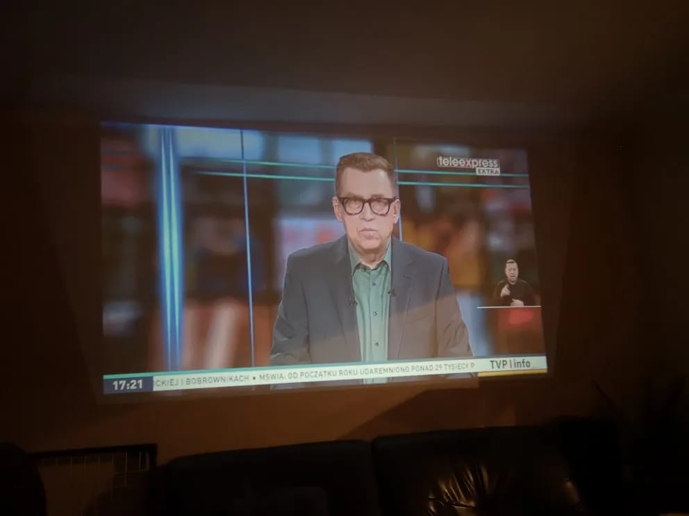 Customer photo review of Proyector 4K