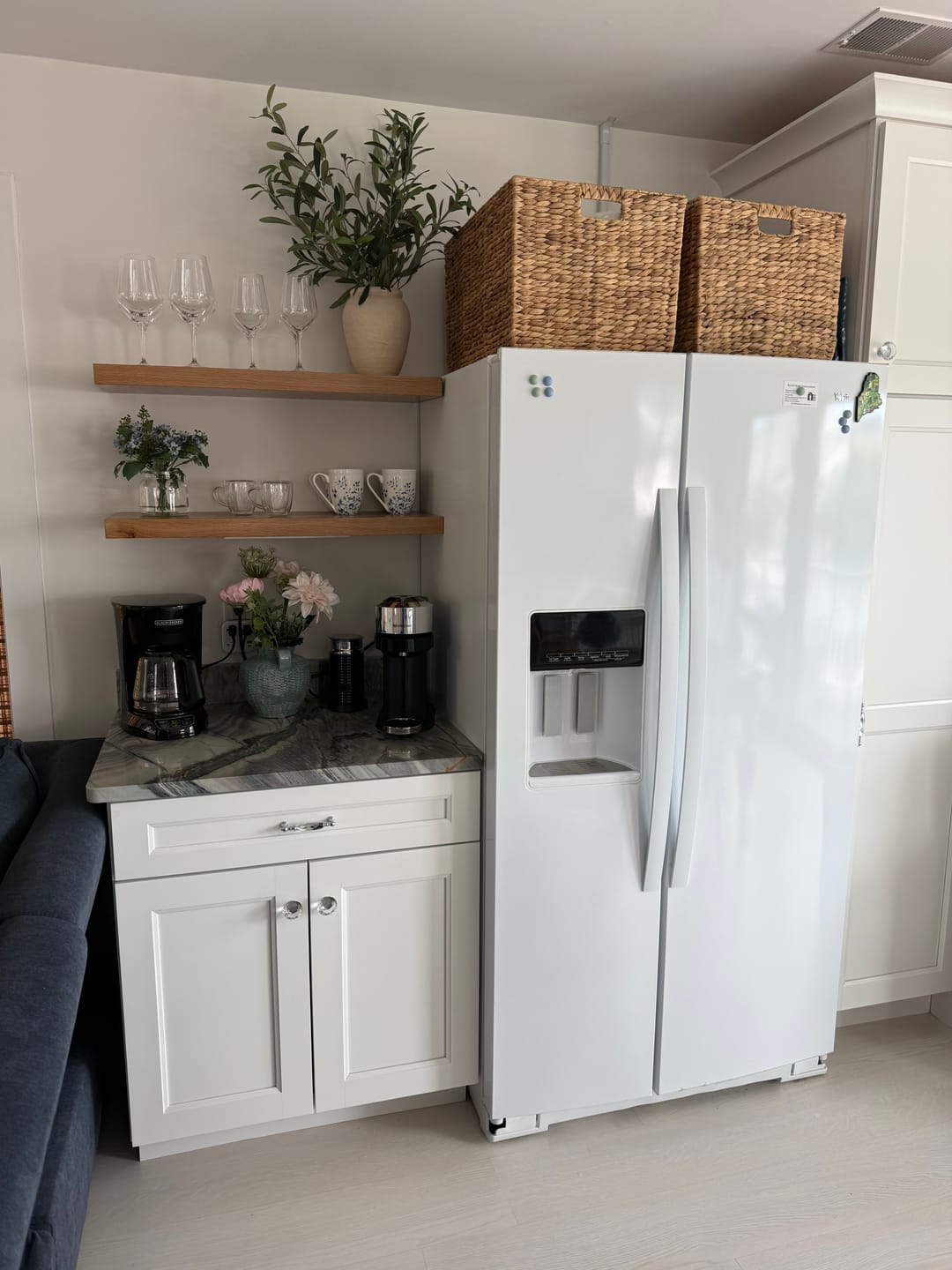 Customer photo review of White Oak Floating Shelves