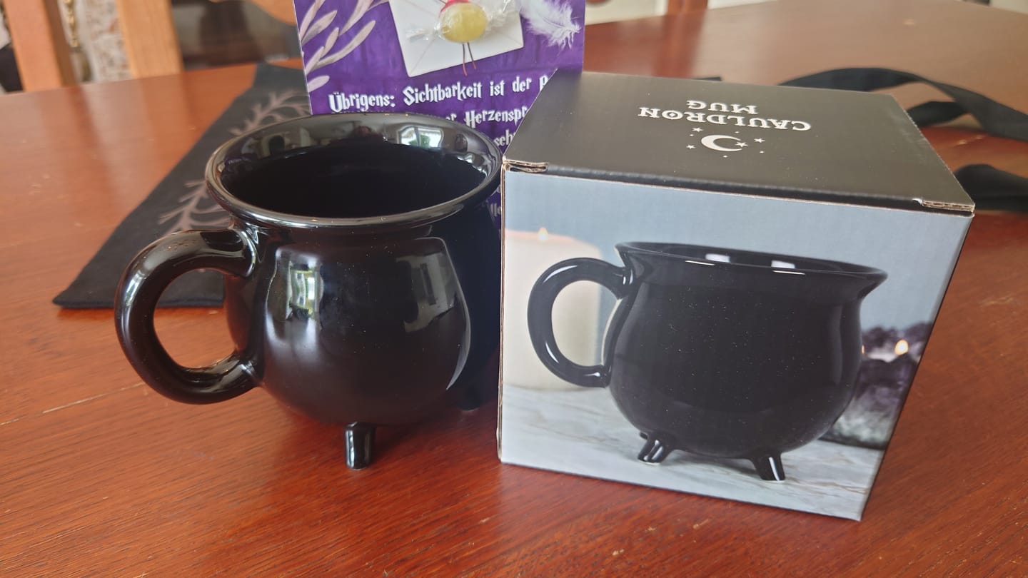 Customer photo review of Schwarze Kessel Tasse