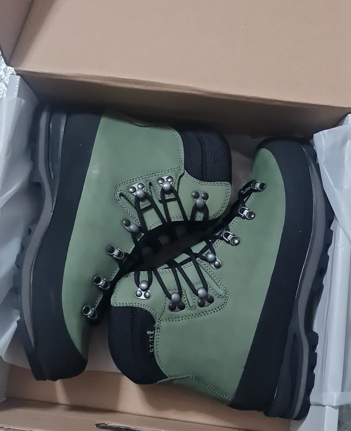 Customer photo review of Scarpone da Caccia Rekord Top Special Verde in Nabuk