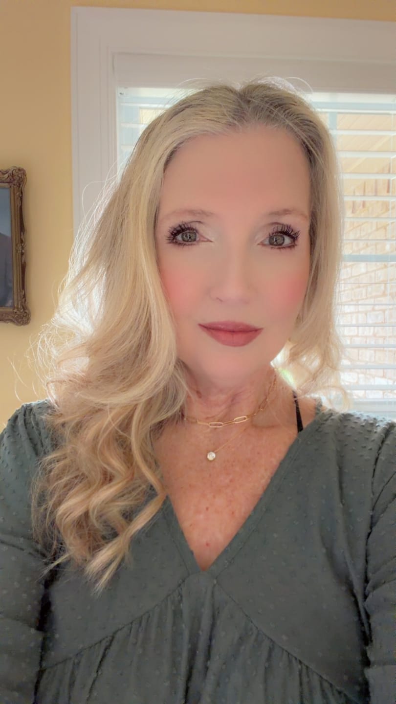 Customer photo review of Weightless Shampoo & Conditioner Set