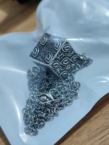 Customer photo review of Collar "Gokumonkyo"
