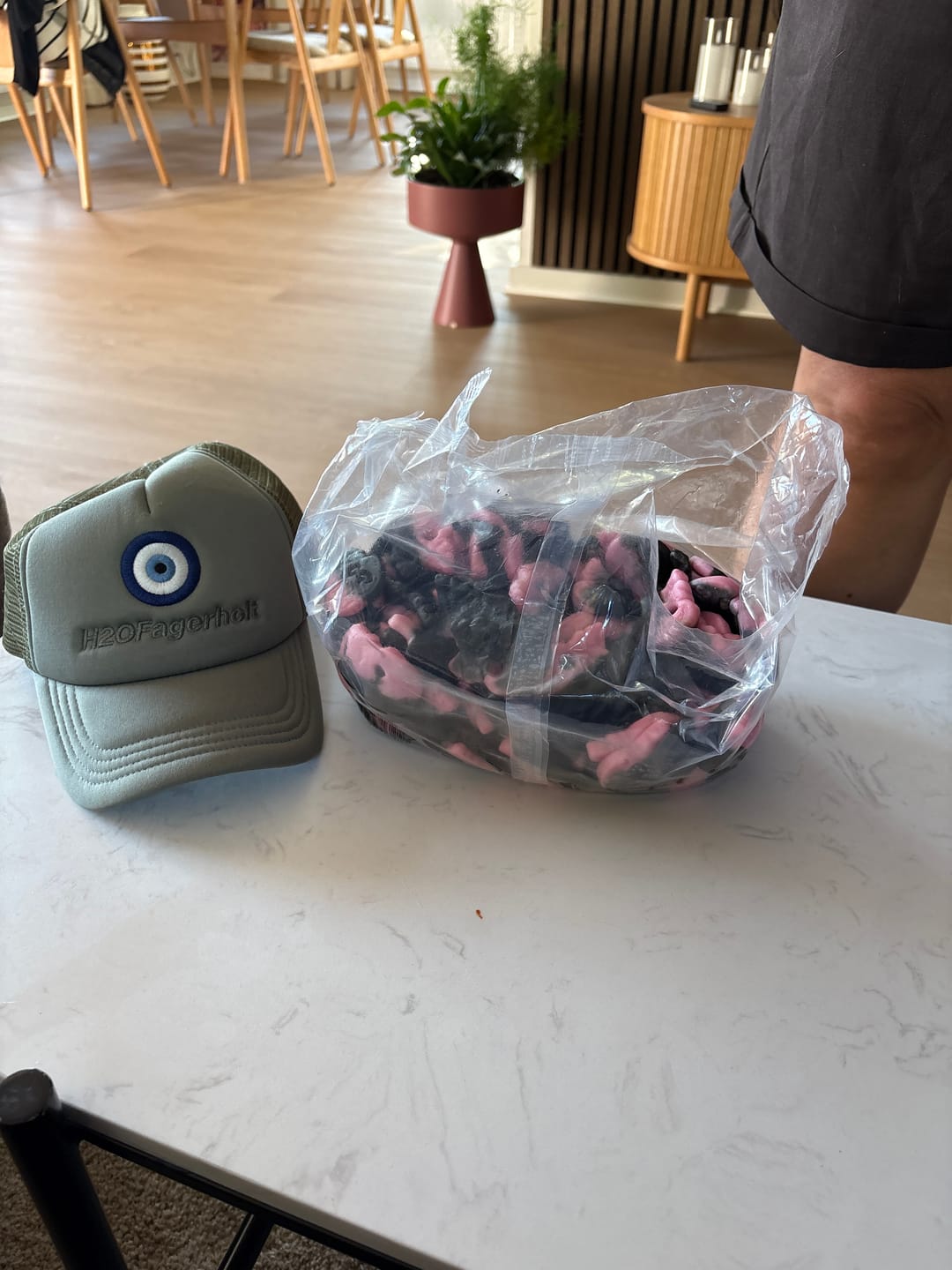Customer photo review of BUBS Raspberry Salty Licorice Foam 2,8Kg