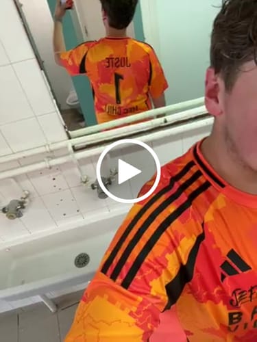 Customer video review of Maillot 25/26 Paris FC Third