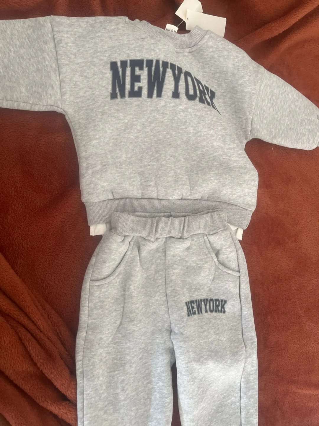 Customer photo review of New York Print Jogger Set