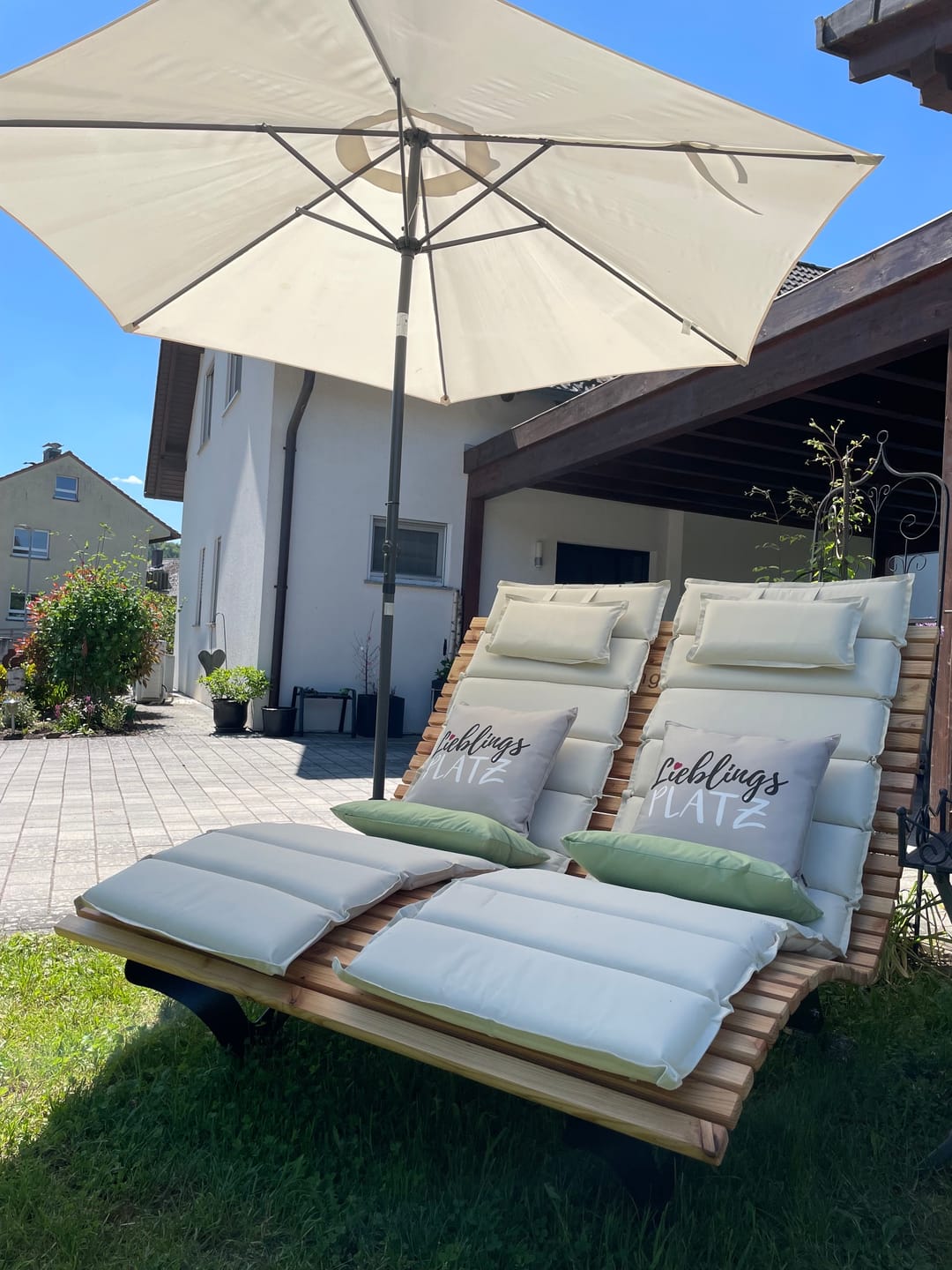 Customer photo review of Holzschutzlasur für Himmelsliegen und Holzbrunnen