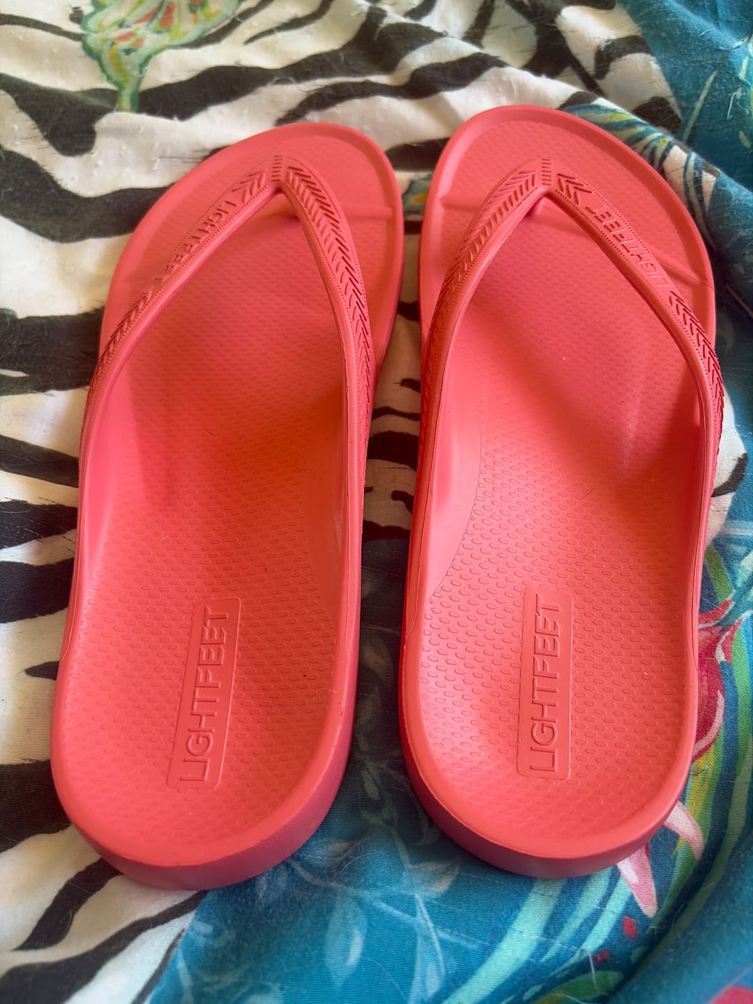 Customer photo review of Melon - Arch Support Flip Flops