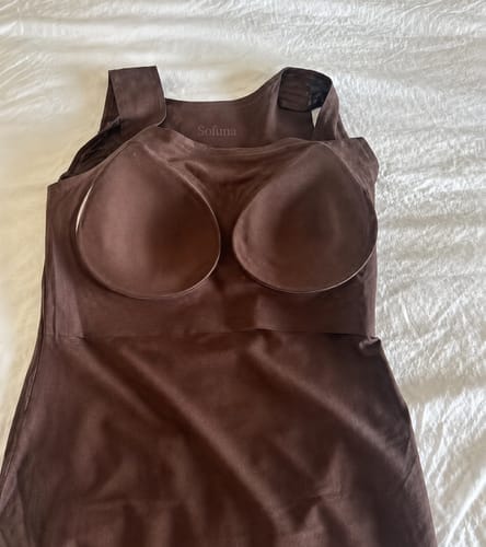 Customer photo review of Sofuna's Built In Comfort Bra Tanktop