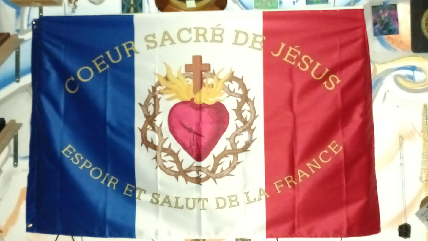 Customer photo review of Drapeau - Sacré Coeur de Jésus
