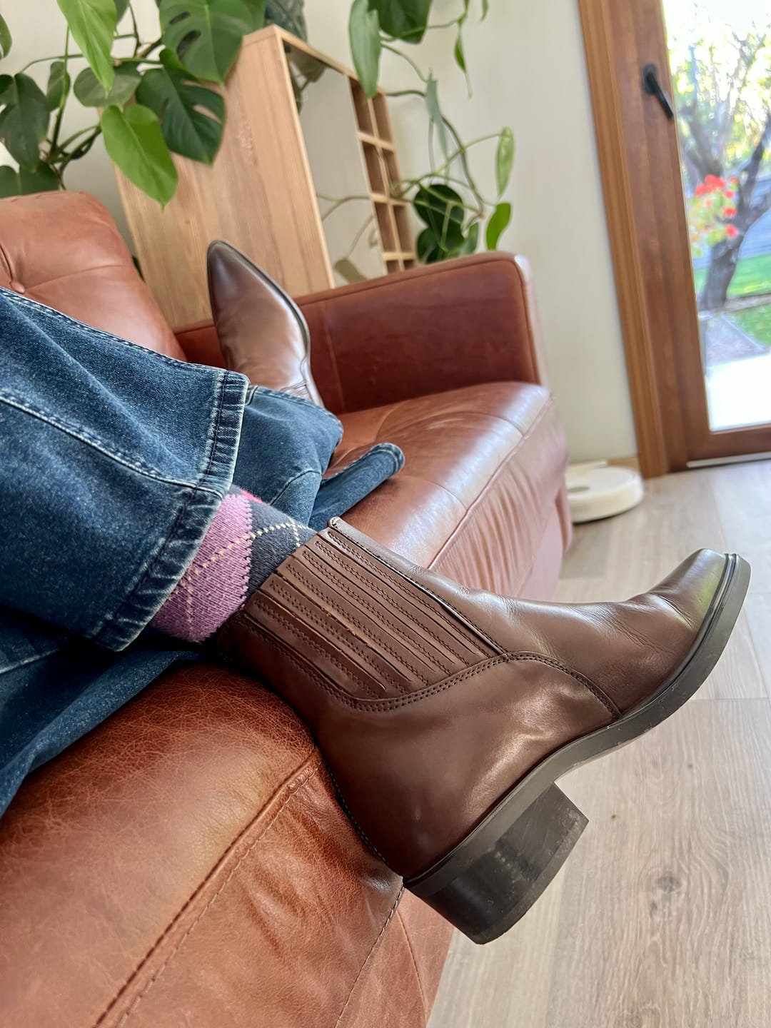 Customer photo review of BOTIN VALENCE CASTAGNA (MJUS by AS98)