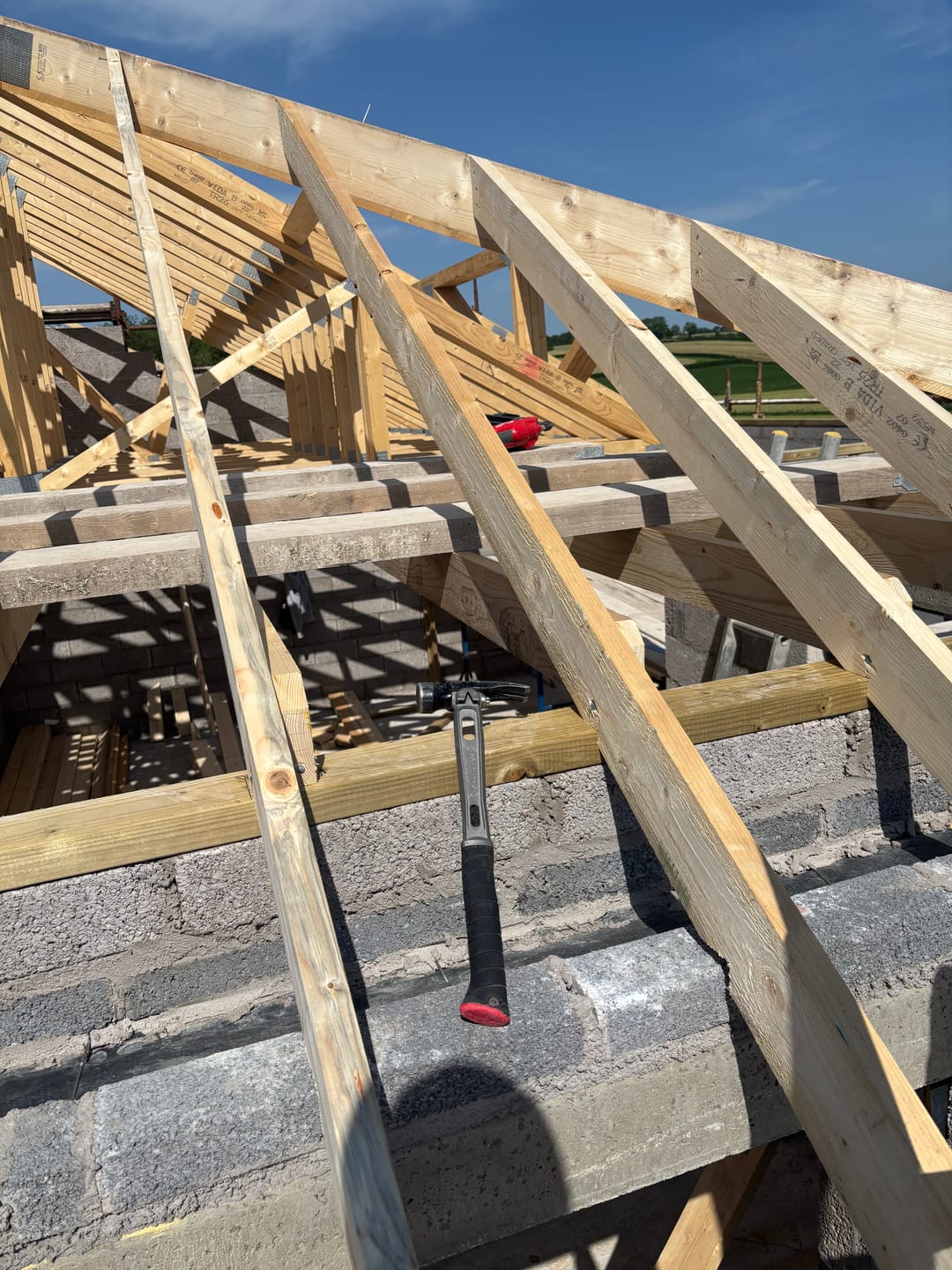 Customer photo review of Martinez Tools | M1 15oz Classic Titanium Framing Hammer