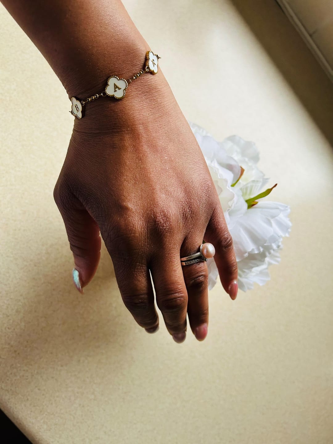 Customer photo review of (*Spring Sale*) Pearl Clover Custom Name Bracelet