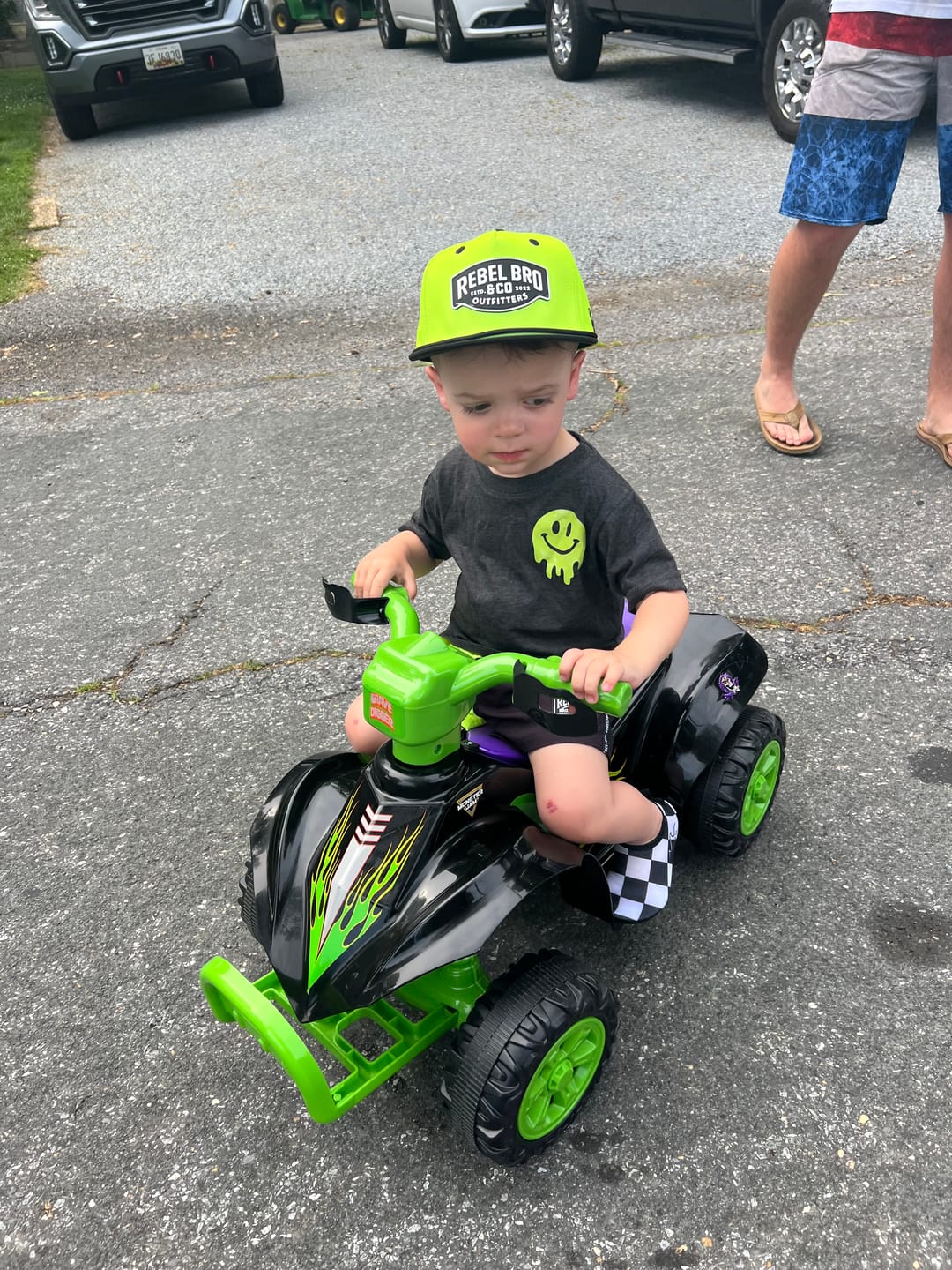 Customer photo review of Hydro Snapback in Neon Electric Lime