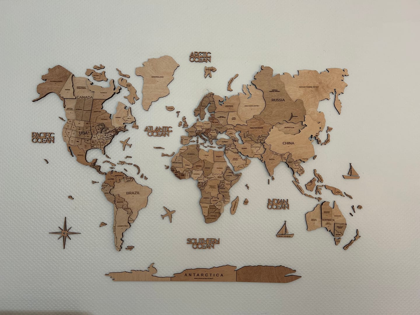 Customer photo review of 3D Wooden World Map Gold