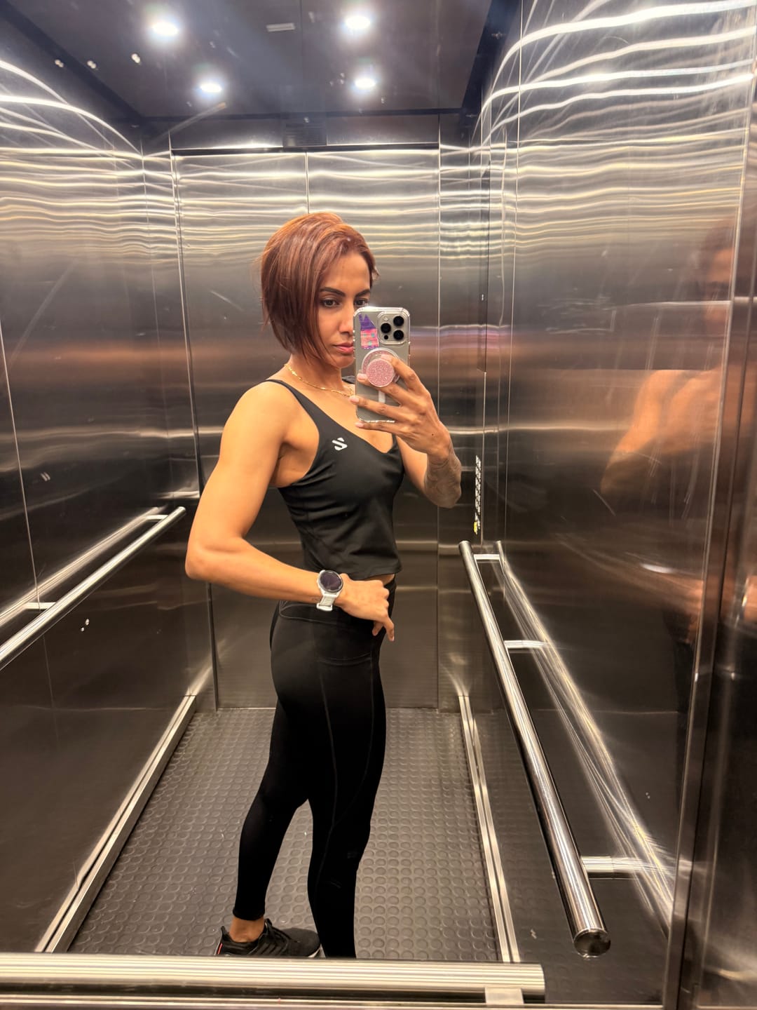 Customer photo review of High Waist Pocket Leggings