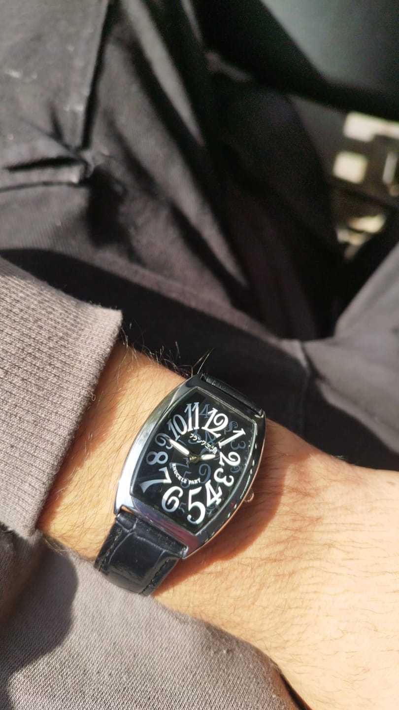 Customer photo review of Reloj Análogo Frank Miura FM00DC-BK Knuckle Part JDM