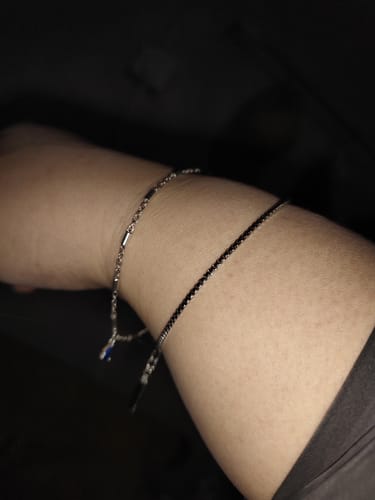 Customer photo review of Taylor Minimal Bracelet