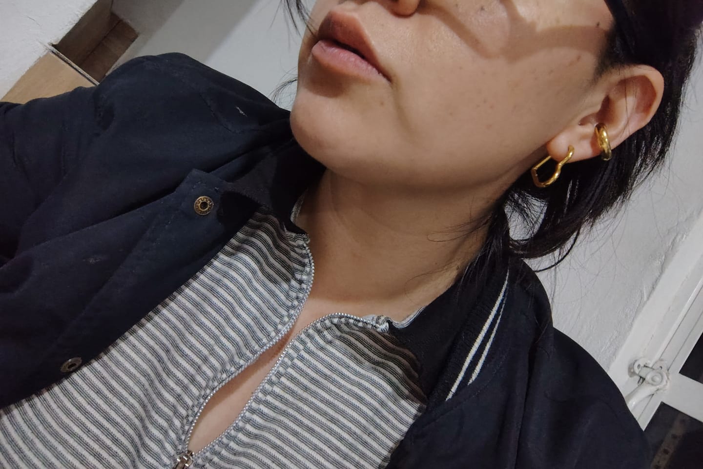 Customer photo review of Chunky Ear Cuff