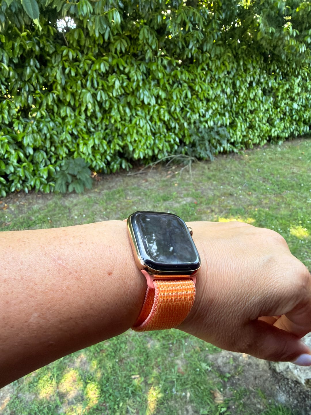 Customer photo review of Curea Ceas Apple Watch Nylon Orange
