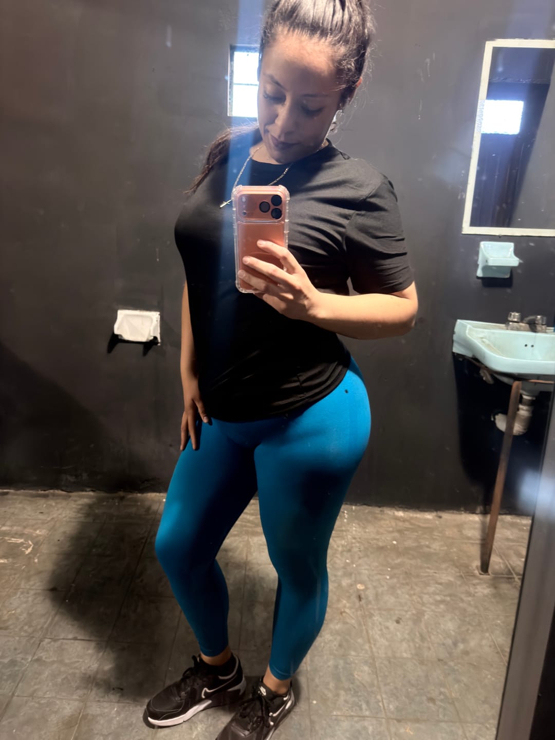 Customer photo review of Leggings Burbuja + Push Up | Seamless Compresión - Plumbo
