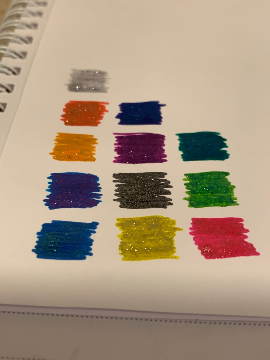 Customer photo review of Ohuhu Water-Based Glitter Metallic Marker Pens, 12 Shimmer Colors