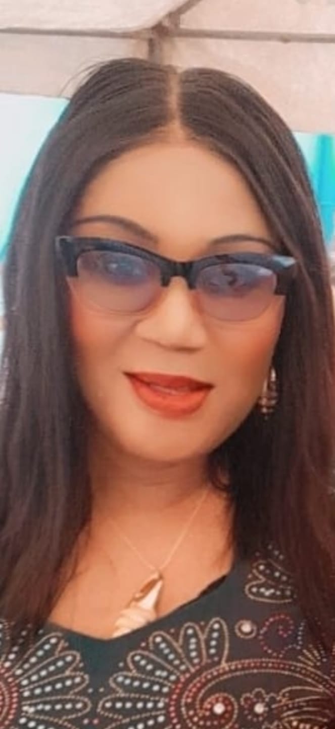Customer photo review of Mix Brightening Body Lotion And Serum Kit