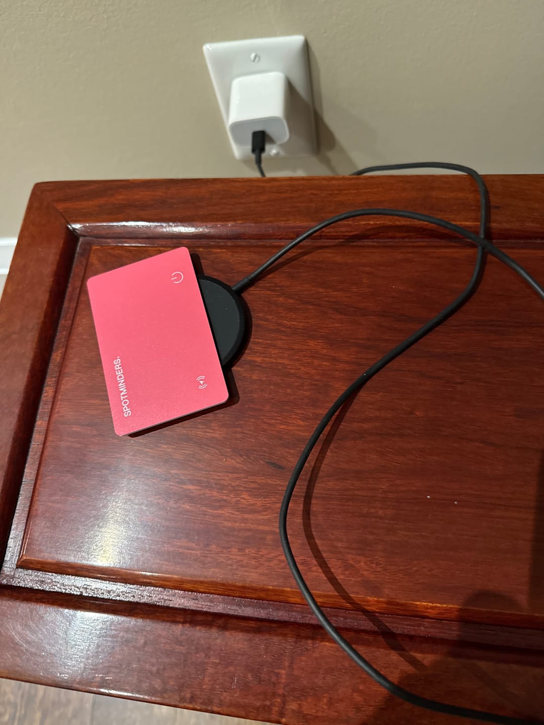 Customer photo review of Magnetic Wireless charger