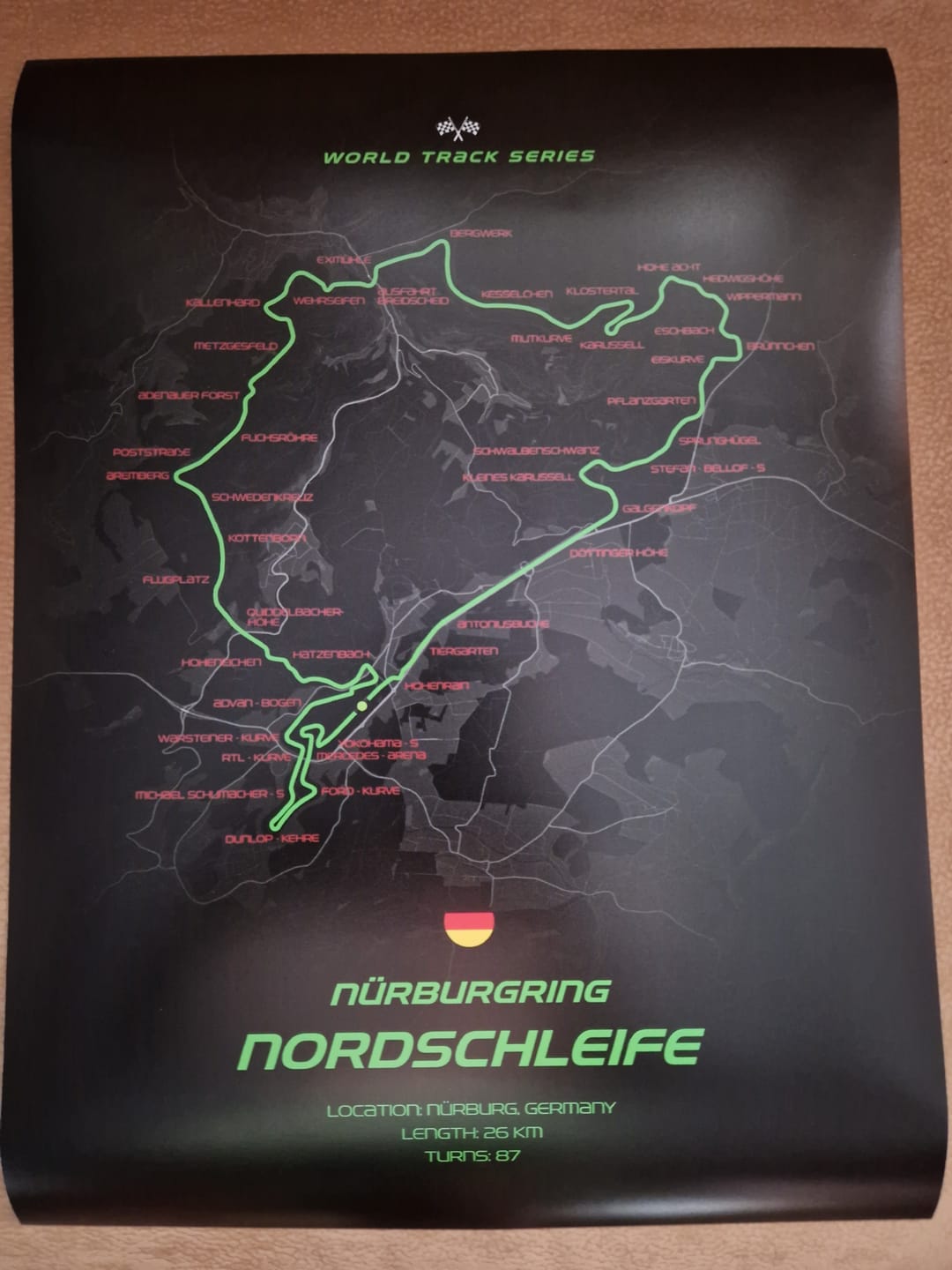 Customer photo review of Nürburgring Nordschleife - Individuelles Wandbild