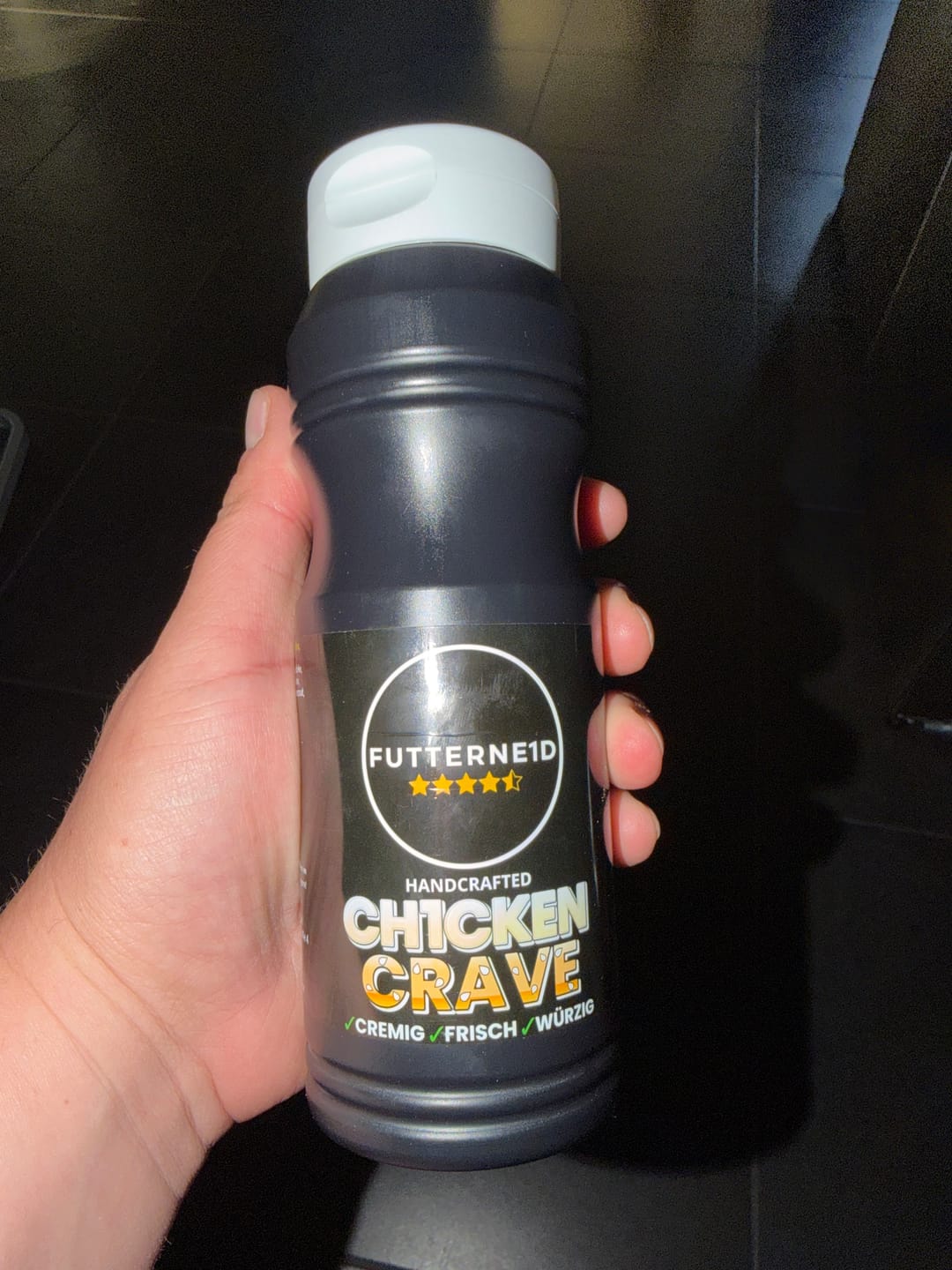 Customer photo review of CH1CKEN CRAVE Burger Sauce 500ml
